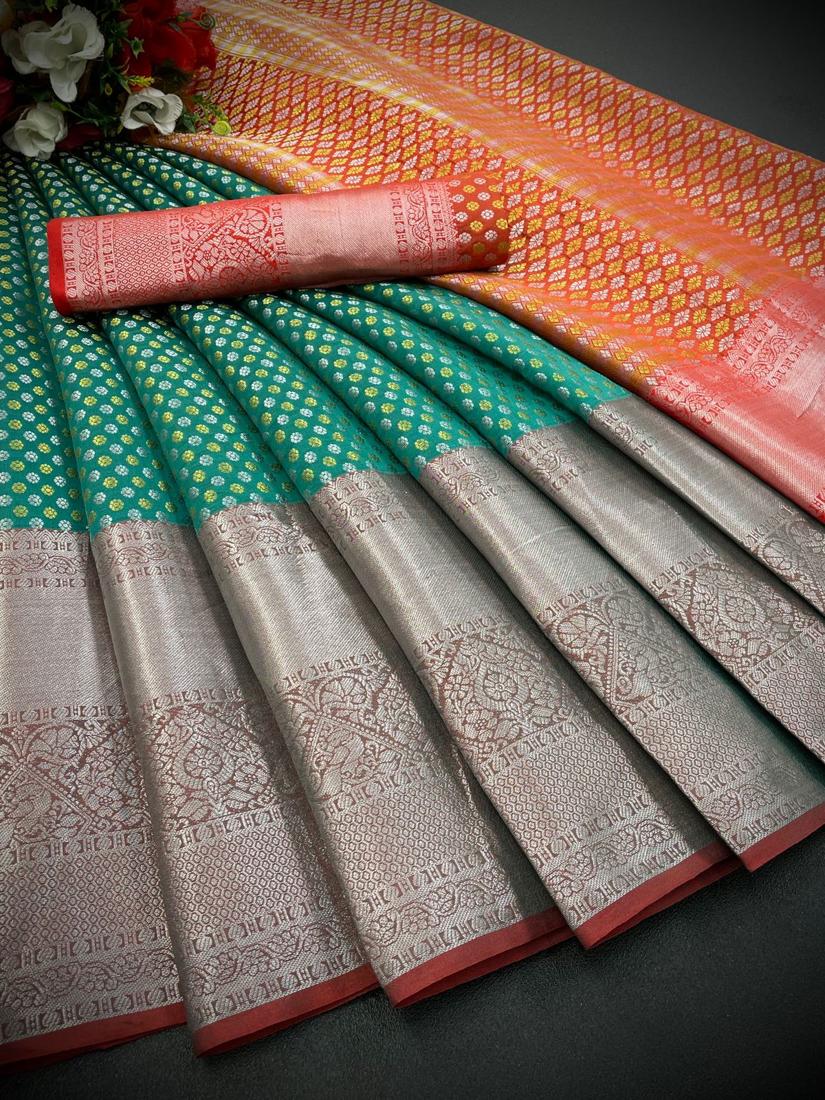 Anupama By AAB Weaving Designer Non Catalog Sarees